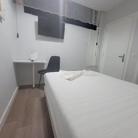 Affittacamere Nuestra Casa 3*