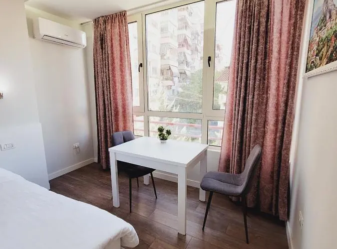 Nuestra Casa 3* Tirana