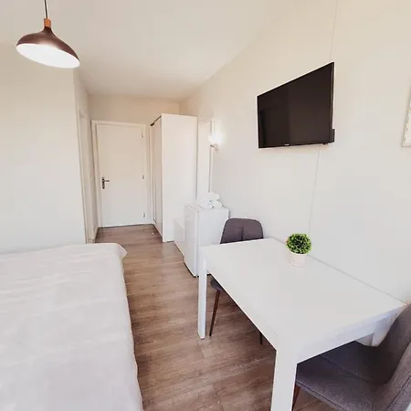 Nuestra Casa 3* Tirana