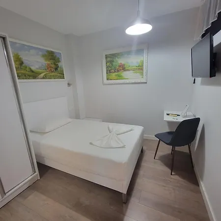 Pensjonat Nuestra Casa 3*
